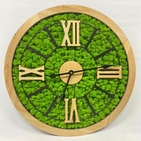 Machove nástenné hodiny